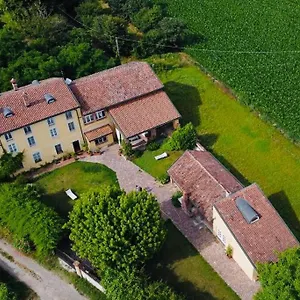 Ferienhaus La Casa Nei Campi, Badia Pavese